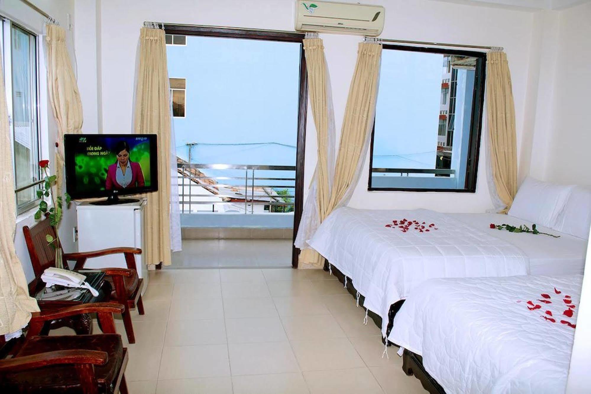 HT3 Hotel Nha Trang Buitenkant foto